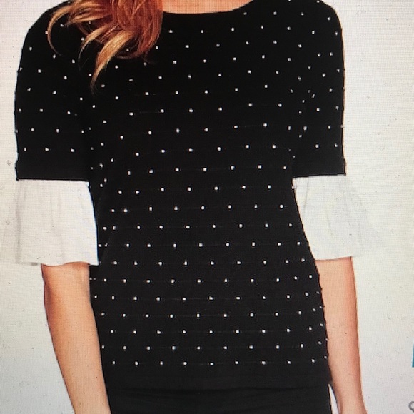 Black and White Bell Sleeve Top - Picture 5 of 6